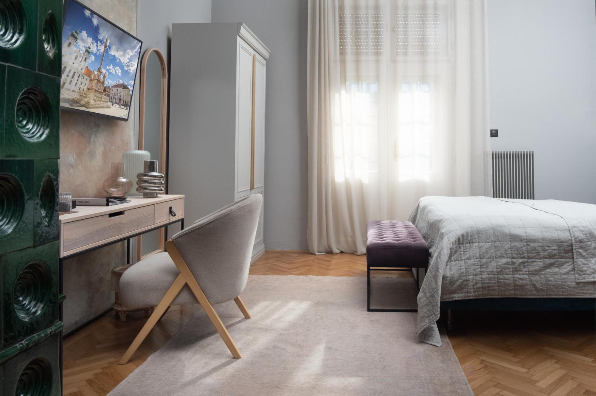 Отель Nest Дьёр Экстерьер фото